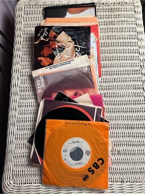 Vintage Lot of 29 45 RPM Vinyl Records Classic Rock Pop Disco Mixed Artists